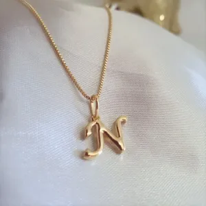 Colar com letra N