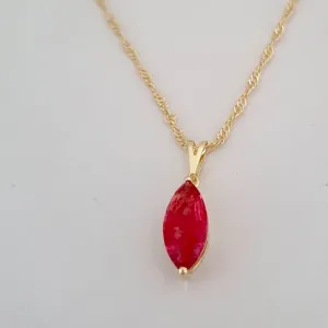 Colar com pingente de zircônia navete rosa fusion