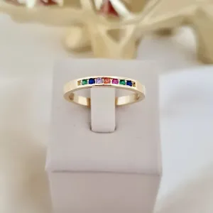 Anel aparador com zircônias coloridas