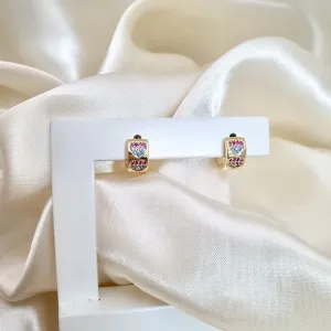 Brinco argola click corações zircônias coloridas