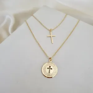 Colar duplo pingente cruz e medalha oração Pai Nosso
