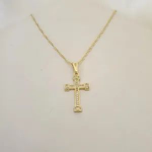 Colar pingente cruz com detalhes cravejada em zirconias