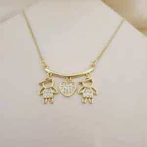 Colar canga 2 meninos e um coracao cravejados de zirconia