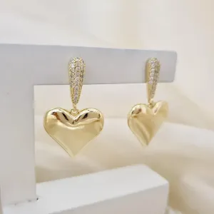 Brinco base cravejada zirconia pingente coracao