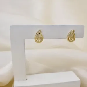 Brinco gota flor cravejado zirconias