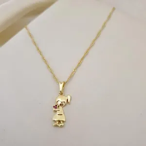 Colar pingente menina (filha) segurando coraçao zirconia rosa