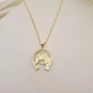 Colar pingente cavalo ferradura zirconias