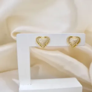 Brinco coração cravejado zirconia