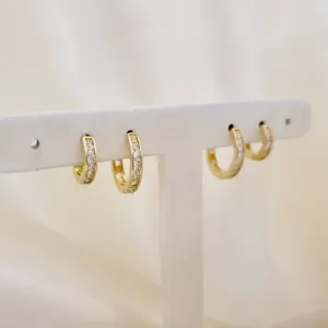 Brinco dupla argola click com zirconias