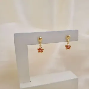 Brinco pingente estrela zirconia rosa