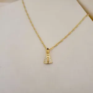 Colar pingente Nossa Senhora cravejada zirconia