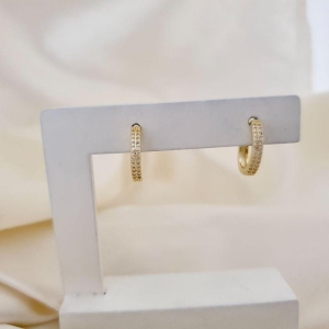 Brinco argola click cravejada zirconias