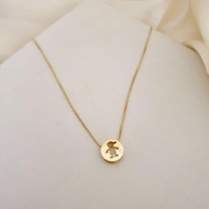 Colar pingente medalha menino com zirconia