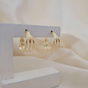 Brinco argola media tripla