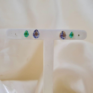 Brinco dupla zirconia gota verde e lilás