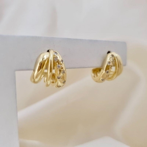 Brinco ear cuff cravejado zirconia