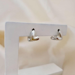 Brinco ródio argola click coração