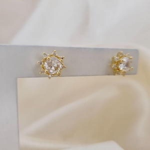 Brinco zirconia e contorno zirconias