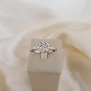 Anel ródio chuveirinho zirconias contorno detalhe