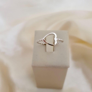 Anel ródio coração aro trançado