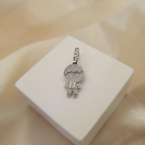 Pingente ródio menino cravejado zirconia