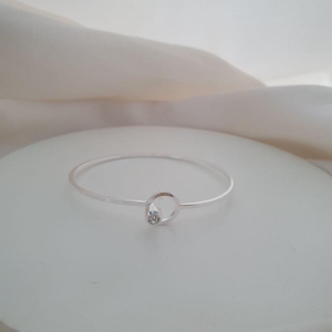 Bracelete prata fechamento ponto de luz