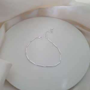 Pulseira prata tubo e bolinha