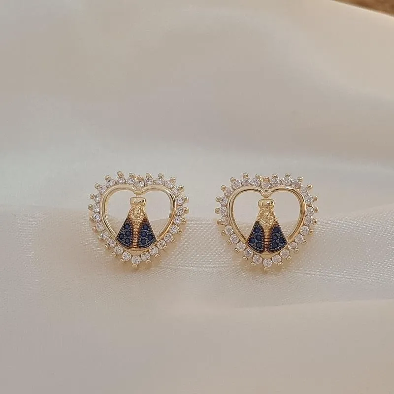 Brinco Nossa Senhora coração com zircônias