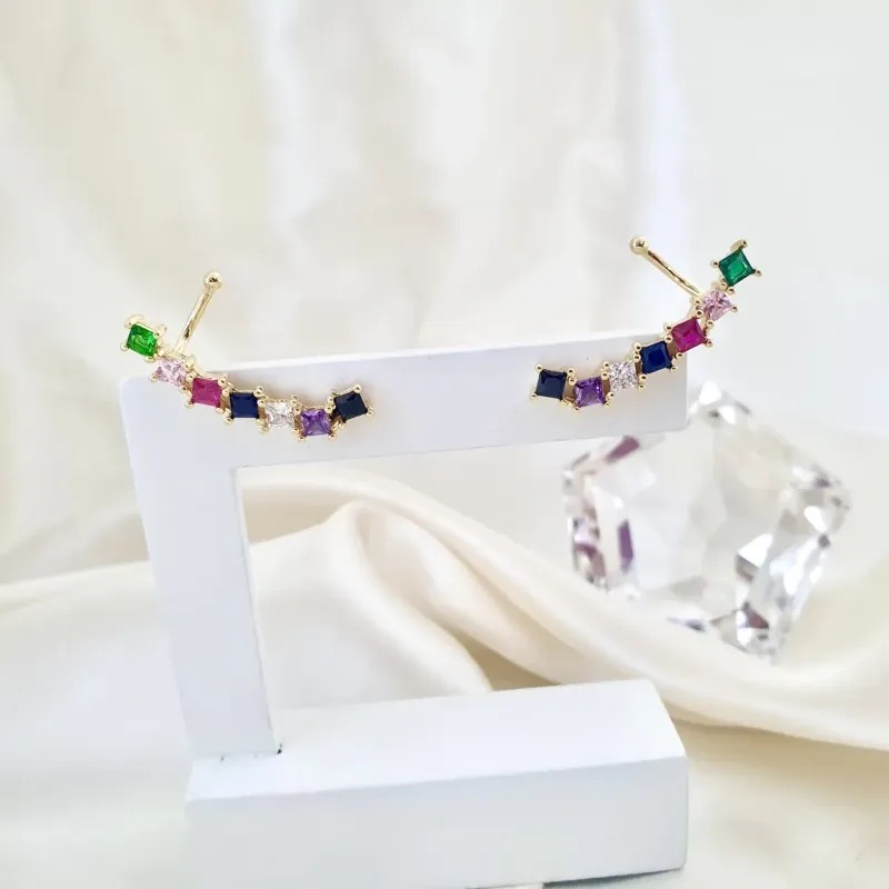 Brinco ear cuff zircônias quadradas coloridas