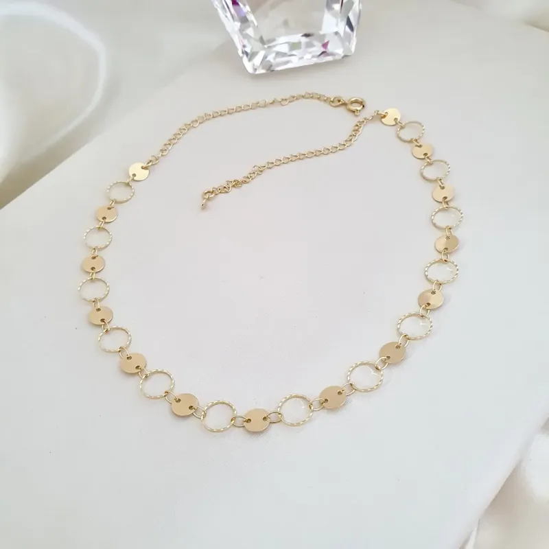 Colar choker chapa redonda e círculo