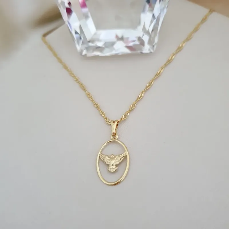 Colar com medalha Espírito Santo vazado