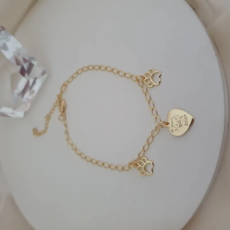 Pulseira com pingente de gato e patas pet