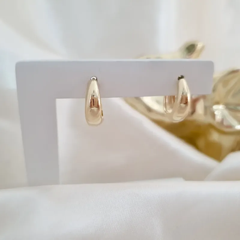 Brinco argola click gota 1,5cm