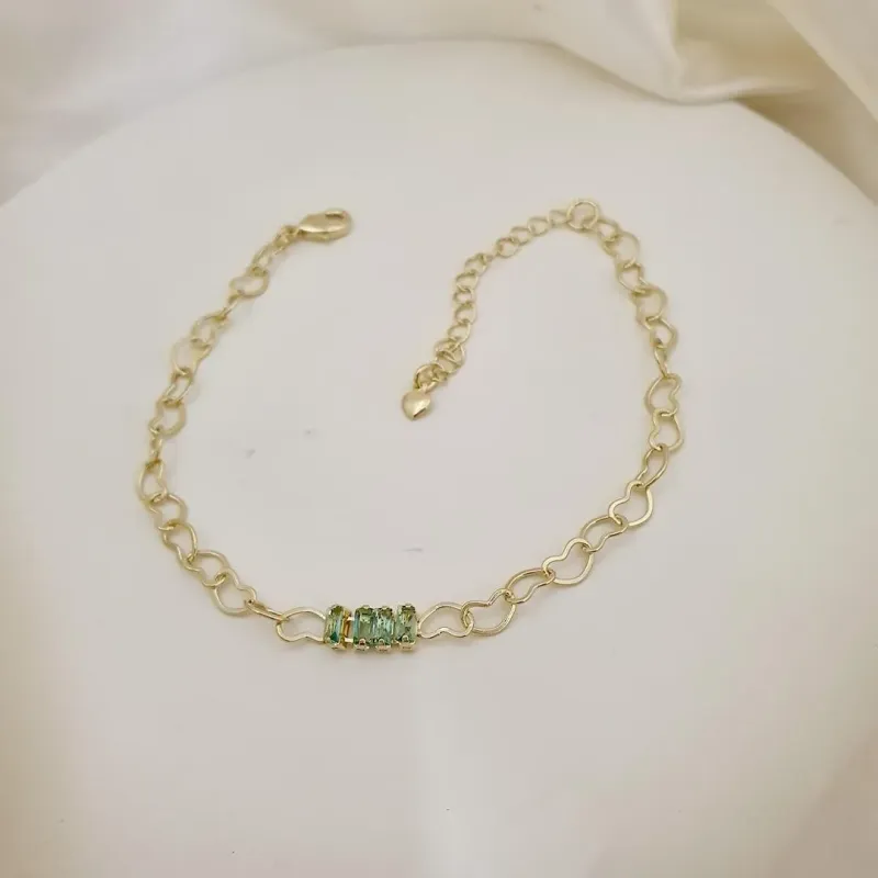 Pulseira elo coraçao 4 zirconias verdes