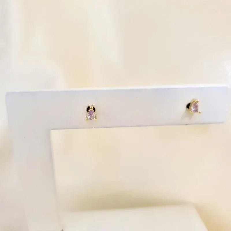 Brinco gota zirconia lilás
