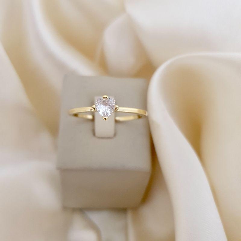 Anel solitário coracao zirconia