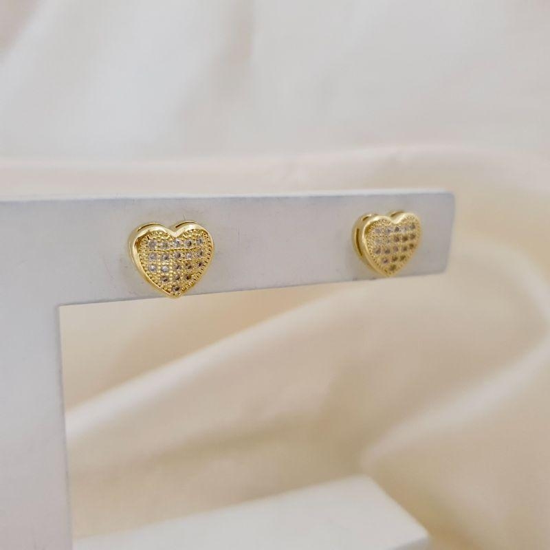 Brinco coração cravejado zirconia