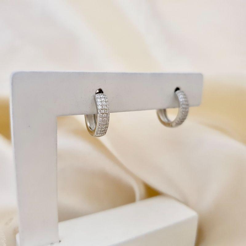 Brinco ródio argola click 3 fileiras zirconia