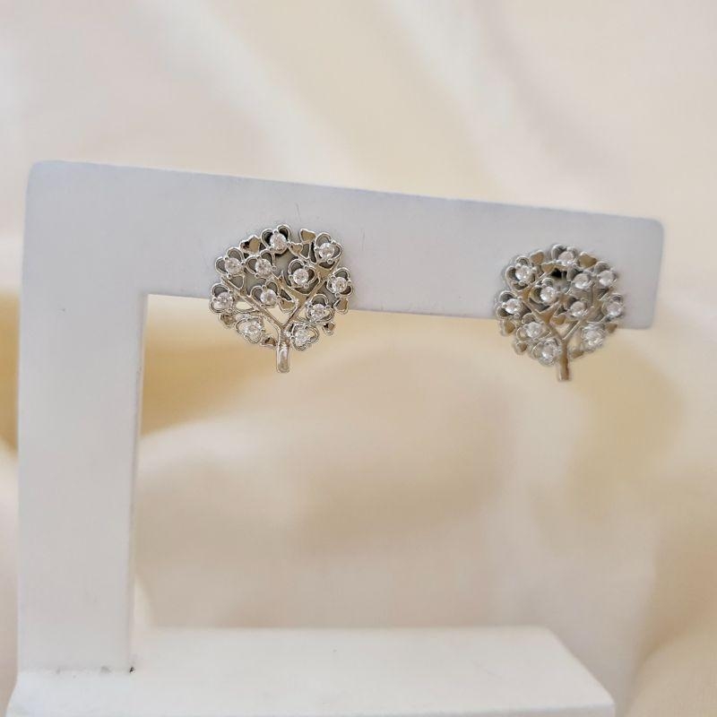 Brinco ródio árvore da vida zirconias e coracoes