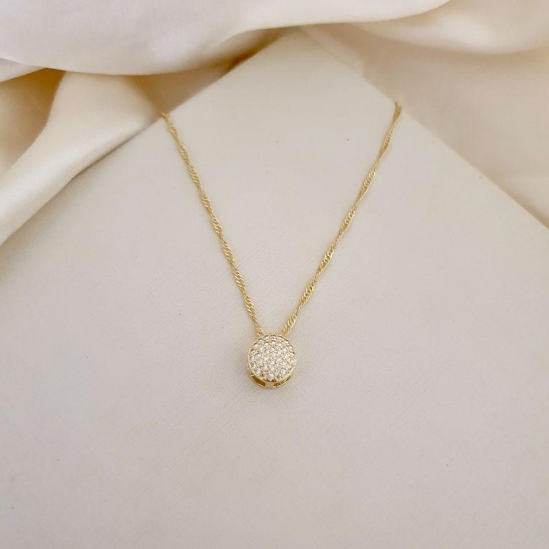 Colar pingente círculo cravejado zirconia