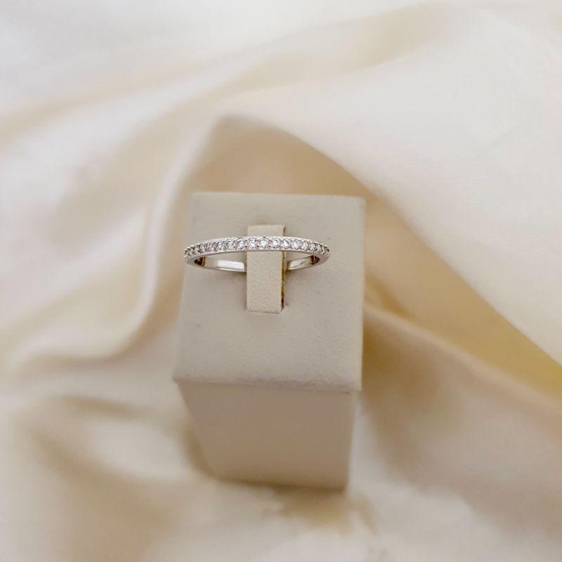 Anel ródio aparador zirconias