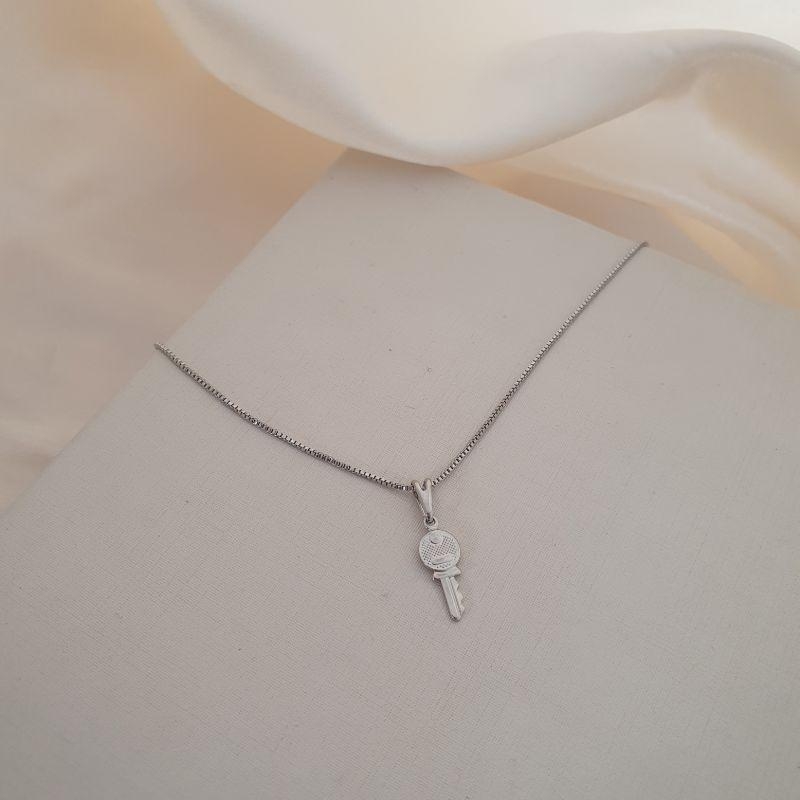 Colar ródio pingente chave