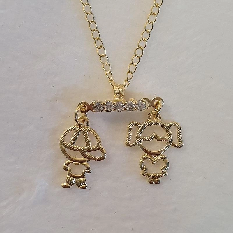 Colar com canga casal de filhos