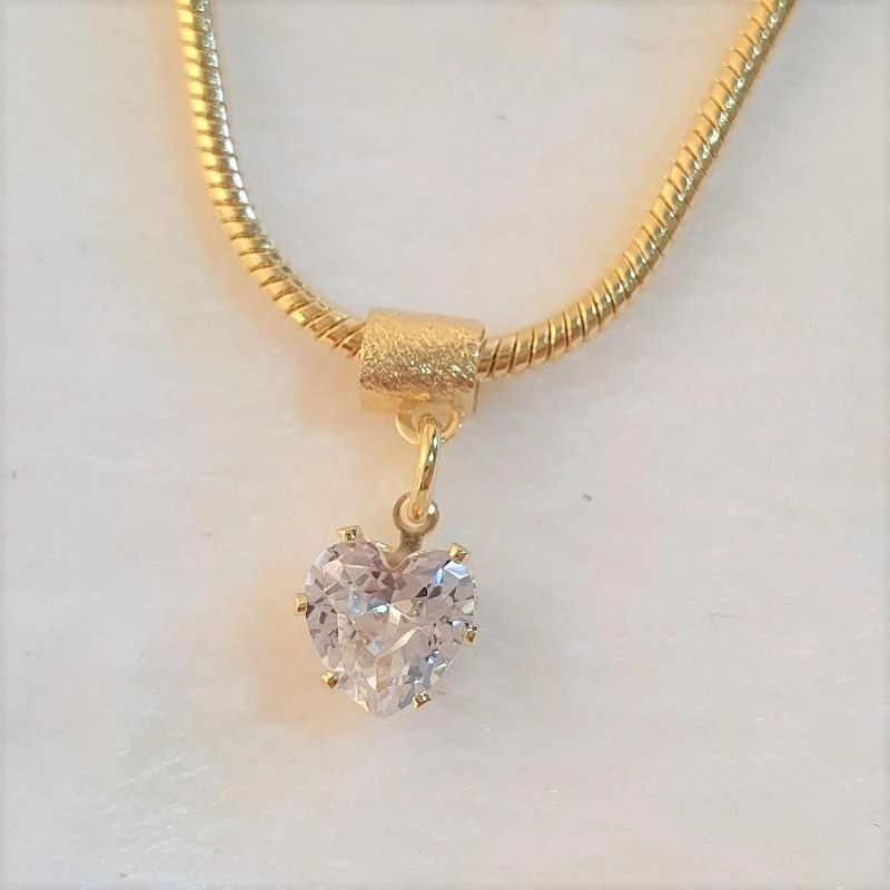 Choker cordão com pingente de zircônia coração