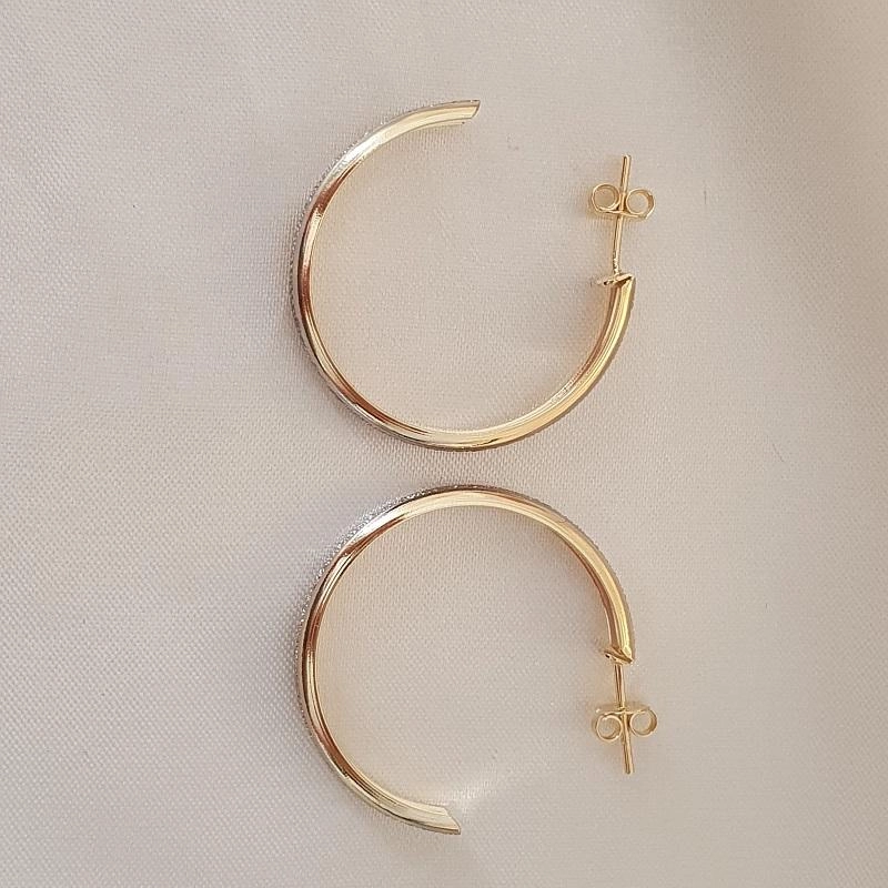 Brinco Argola com detalhe em ródio