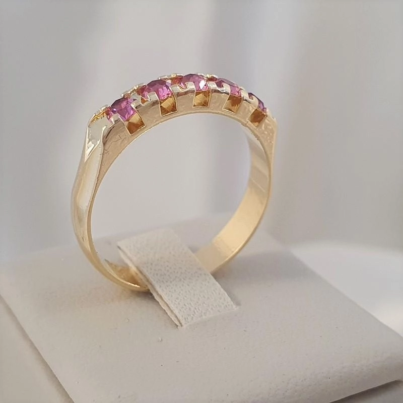 Anel aparador com cristal rosa