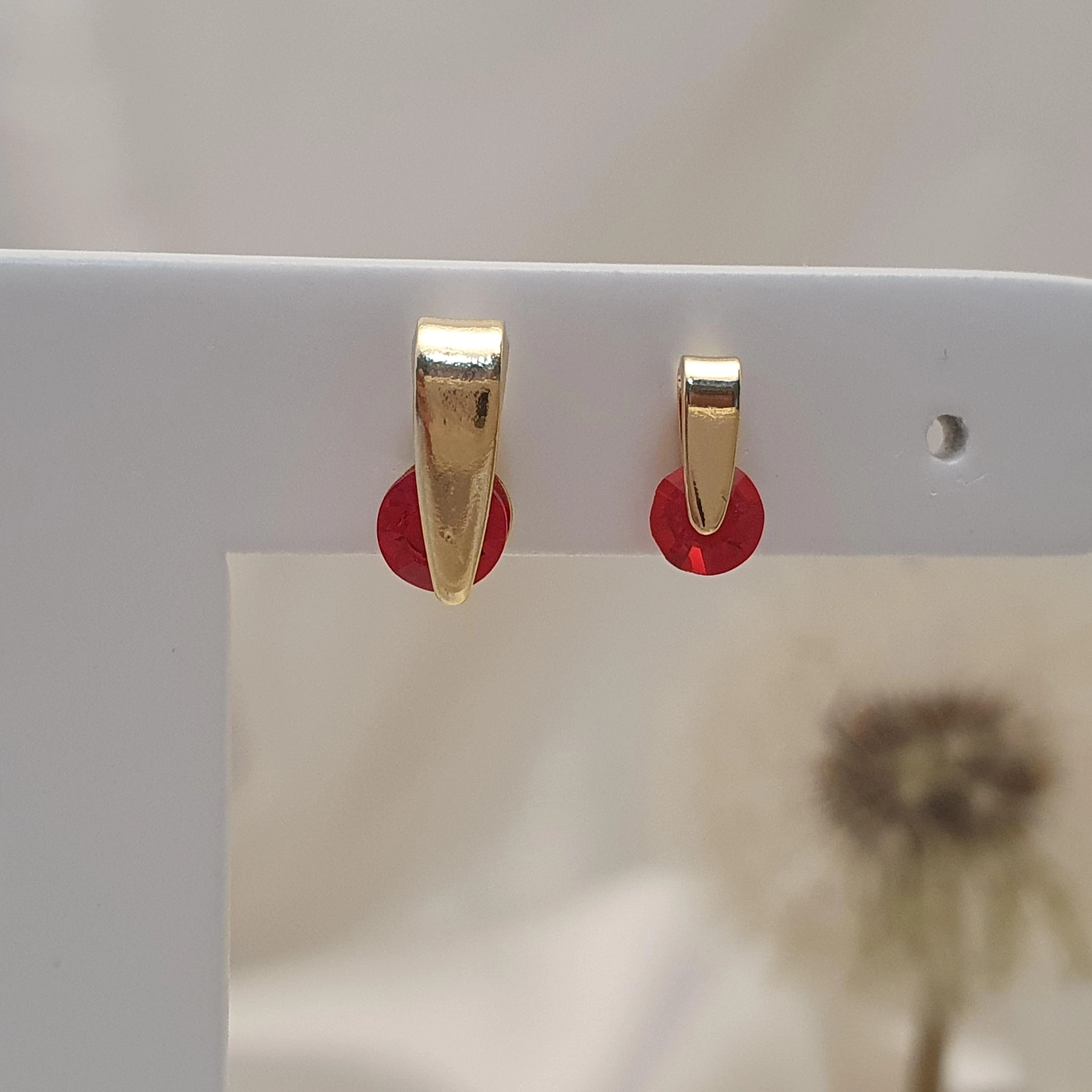Brinco dupla gancho cristal vermelho