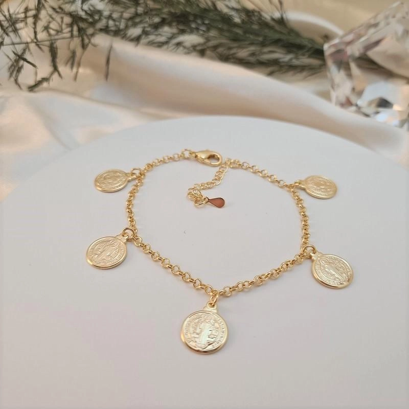 Pulseira elo português e medalha São Bento