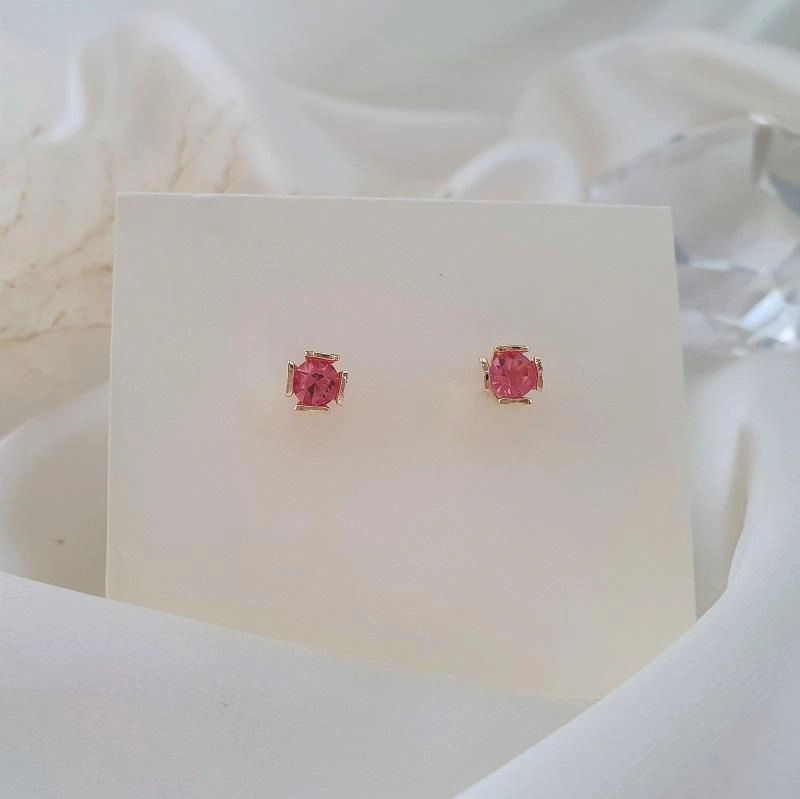 Brinco ponto de luz cristal rosa 5mm