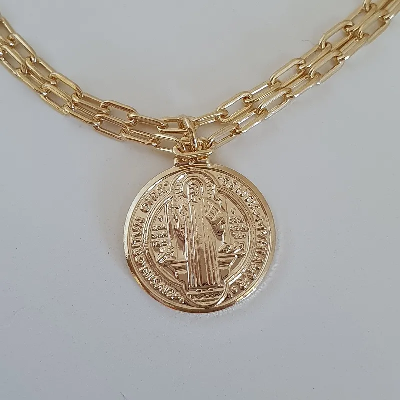 Pulseira dupla com pingente de São Bento